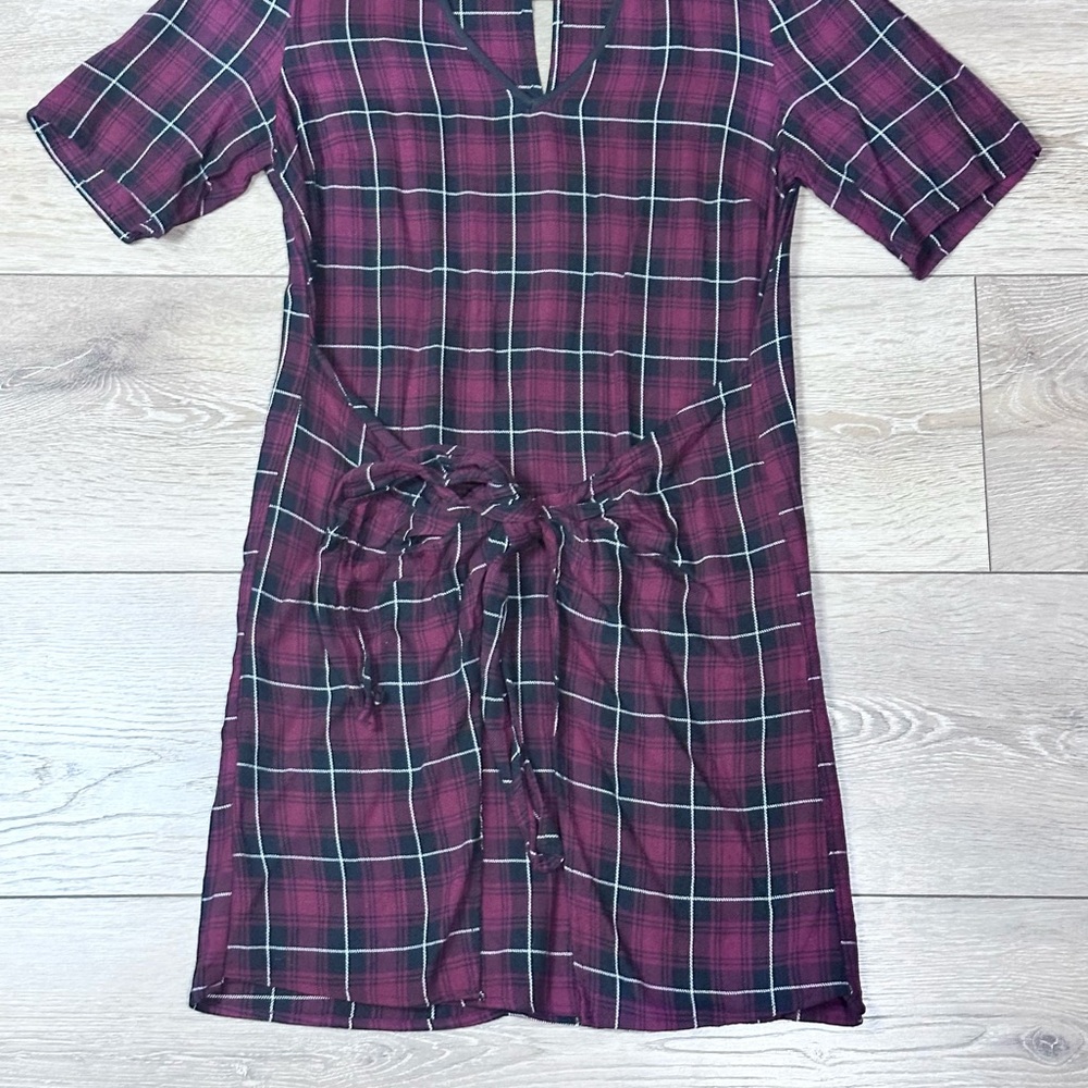 BCBGeneration Cut Out V-Neck Dark Plaid Tie Front Mini Dress - Picture 8 of 16